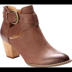 Vionic Rory Bootie Brown Leather Ortho Ankle Boots